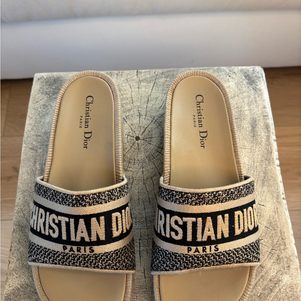 Dior Beige and Black Logo Slide Sandals - Picture 2 of 4